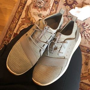 Under armour sneakers